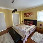 Luxury Aroeira Villa