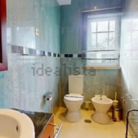 别墅 Luxury Aroeira *