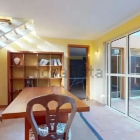 Luxury Aroeira 别墅 *