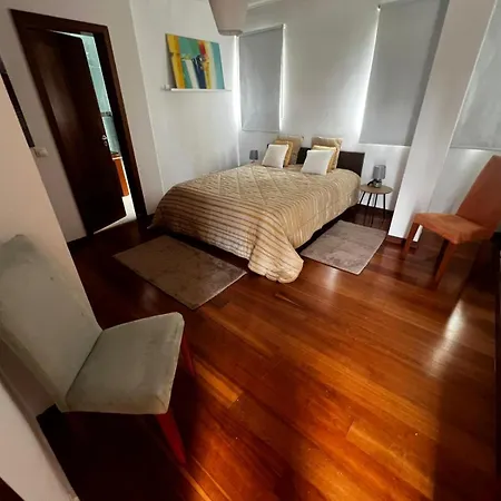 Luxury Aroeira Villa