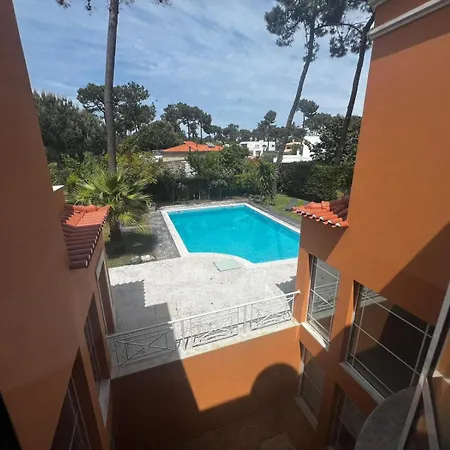 Luxury Aroeira Villa *